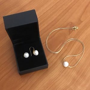 Pearl and Gold Earring and Necklace Duo